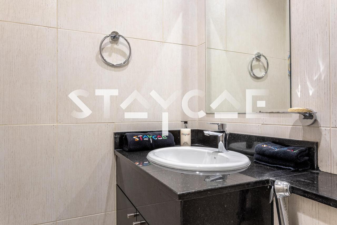 Staycae Holiday Homes - Tower 108 Dubai Esterno foto